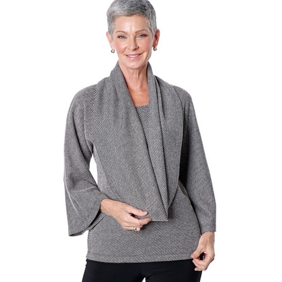 Nwt MARALLIS heavy knit top with detachable collar/scarf - Picture 1 of 5